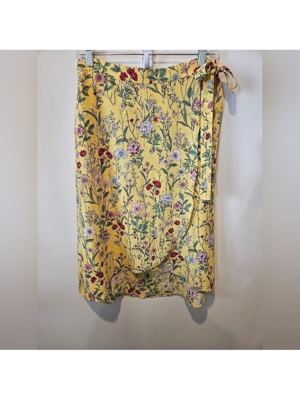 LOFT NWOT WOMEN'S YELLOW VIBRANT FLORAL DESIGN HIGH-LOW WRAP SKIRT SIZE 2